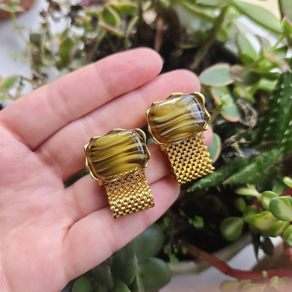 Vintage Gold Gemstone Cuff Links